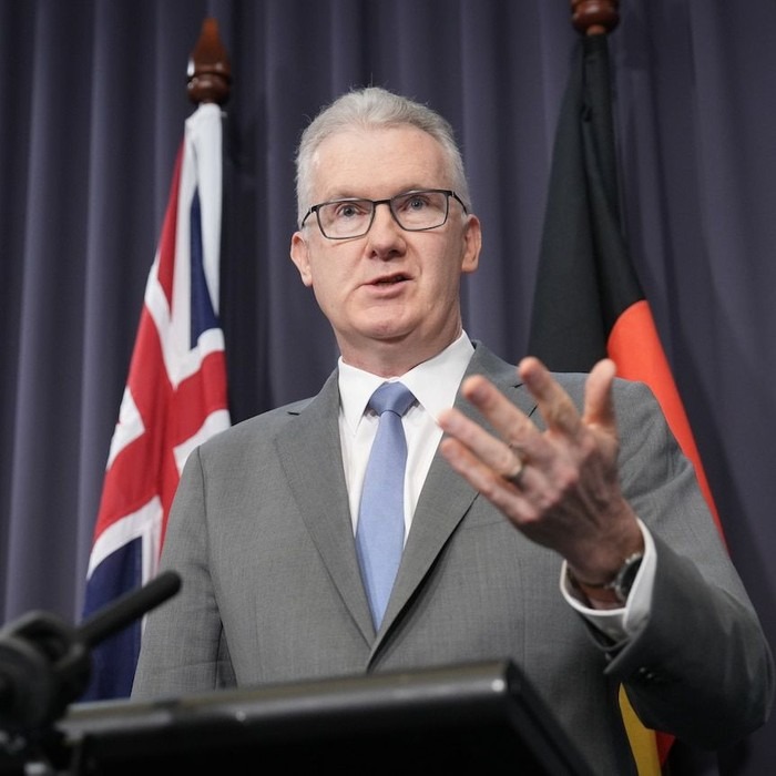 VISA AUSTRALIA DI PERKETAT,MAHASISWA INTERNASIONAL DI LARANG BAWA KELUARGA